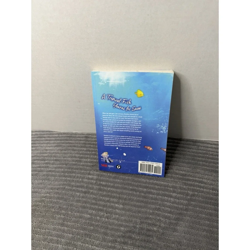 A Tropical Fish Yearns for Snow Volume 1 English Manga by Makoto Hagino